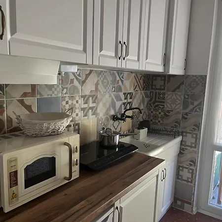 La Casa Nostra ראפאלו